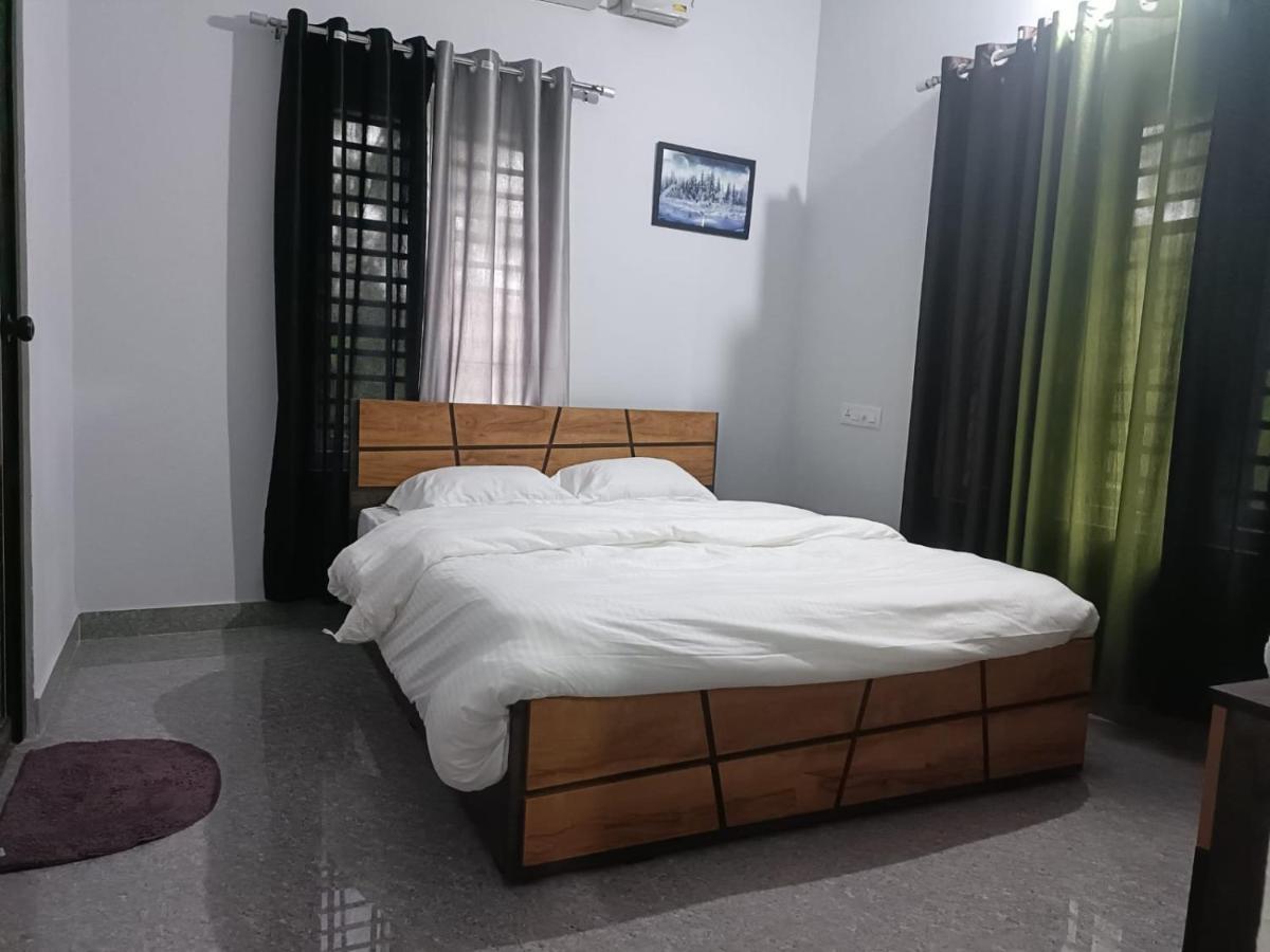Wayanad Vista Service Apartment エクステリア 写真